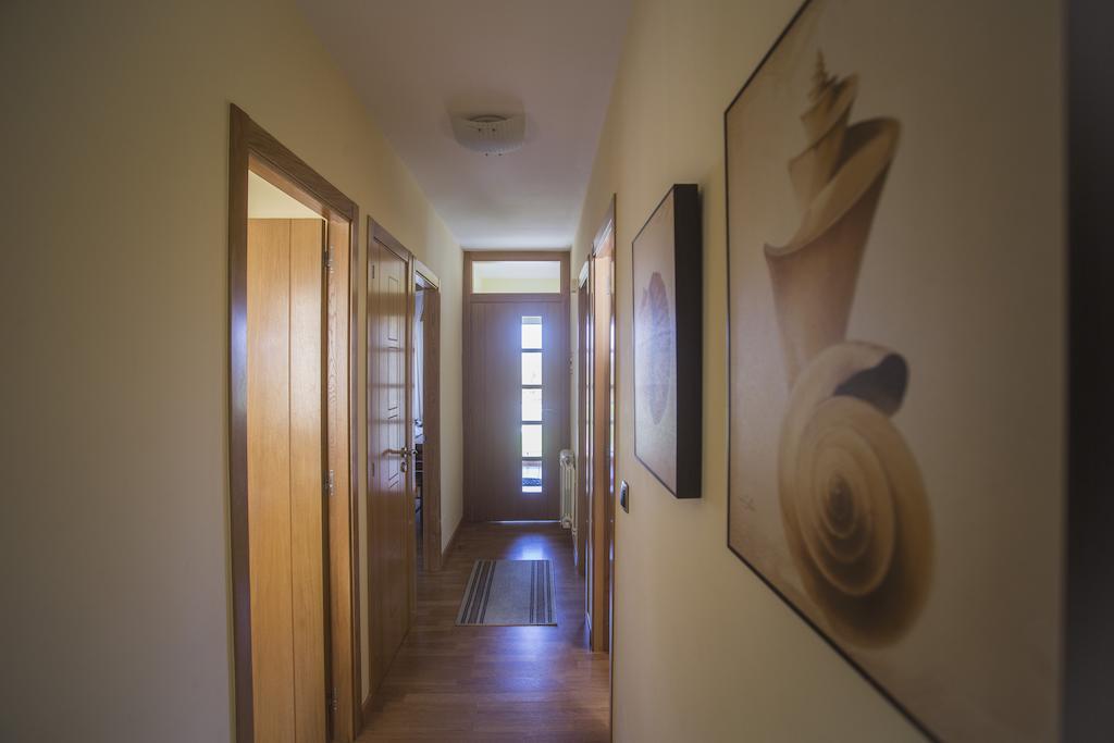 סנטיאגו דה קומפוסטלה Apartamentos Sarela חדר תמונה